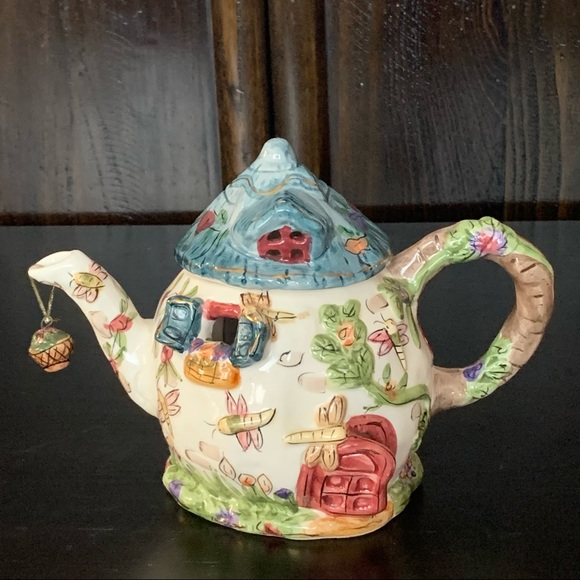 Vintage Other - Vintage Dragonfly Teapot Candle Holder